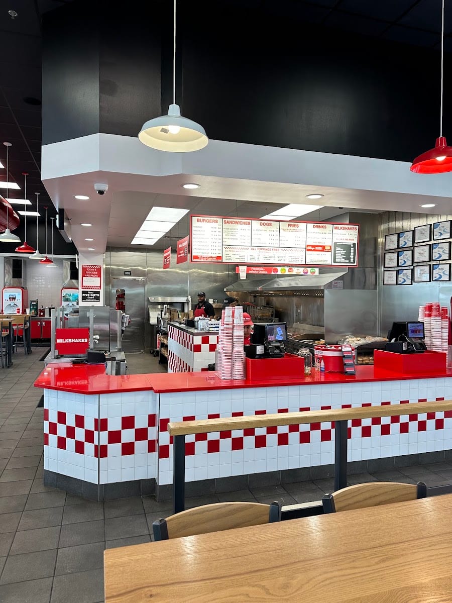 Five Guys, photo 4