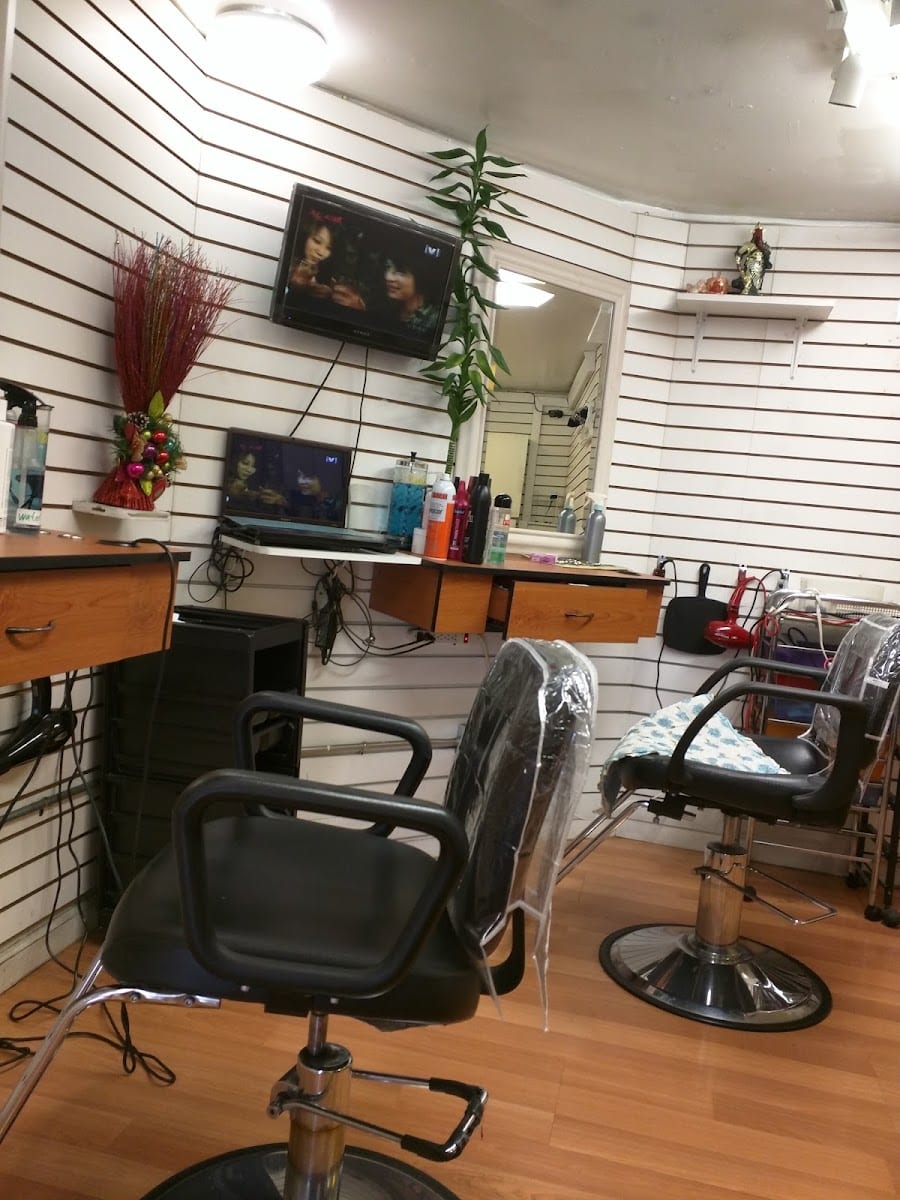 Mona Lisa Hair Salon