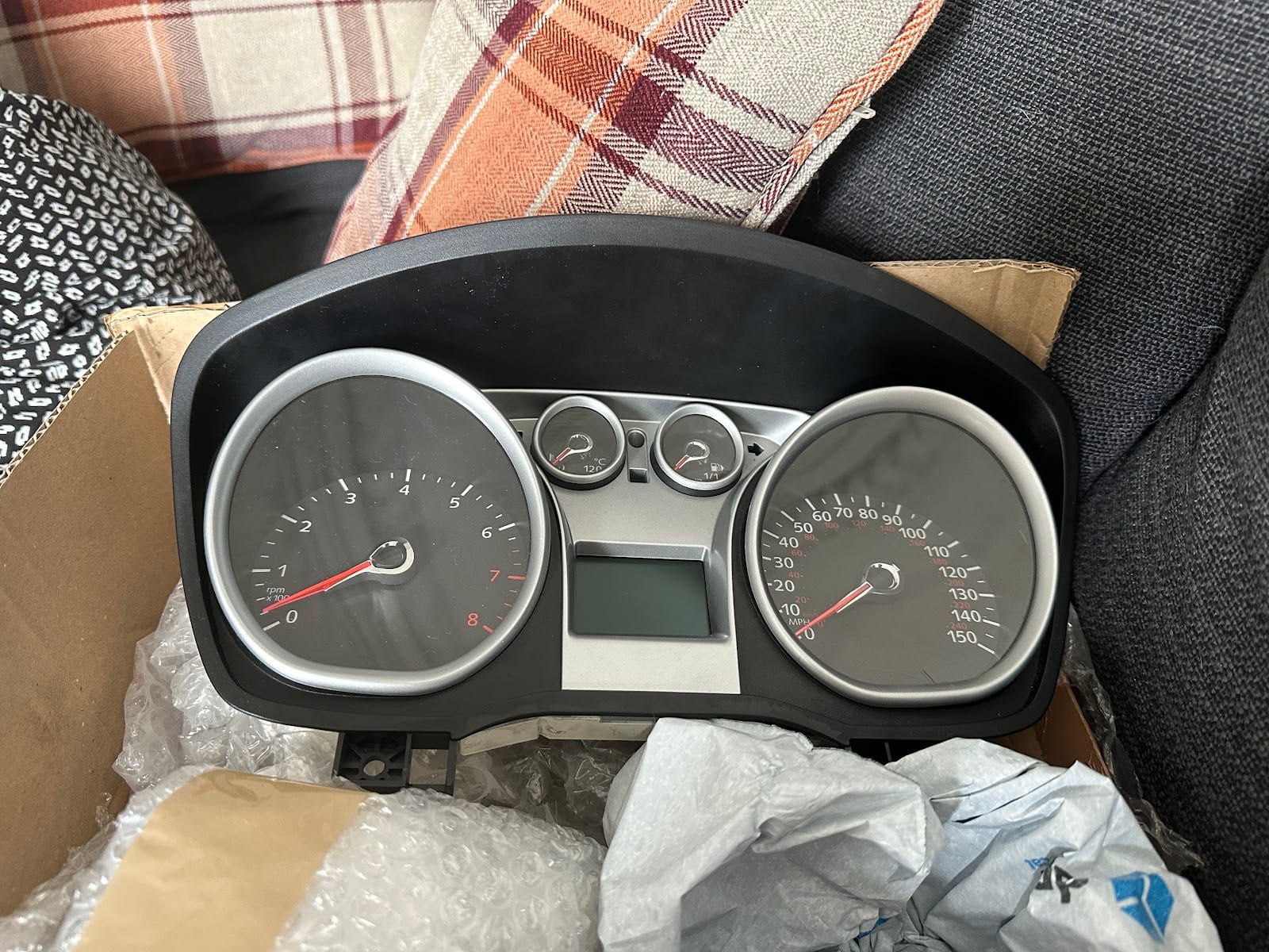 JC cars / ECU Connection