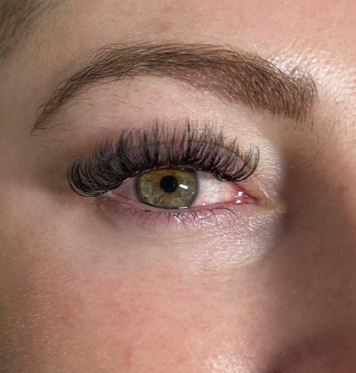 Honeys lash and brow