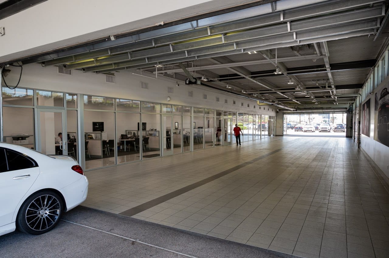 Mercedes-Benz of Scottsdale Service Center