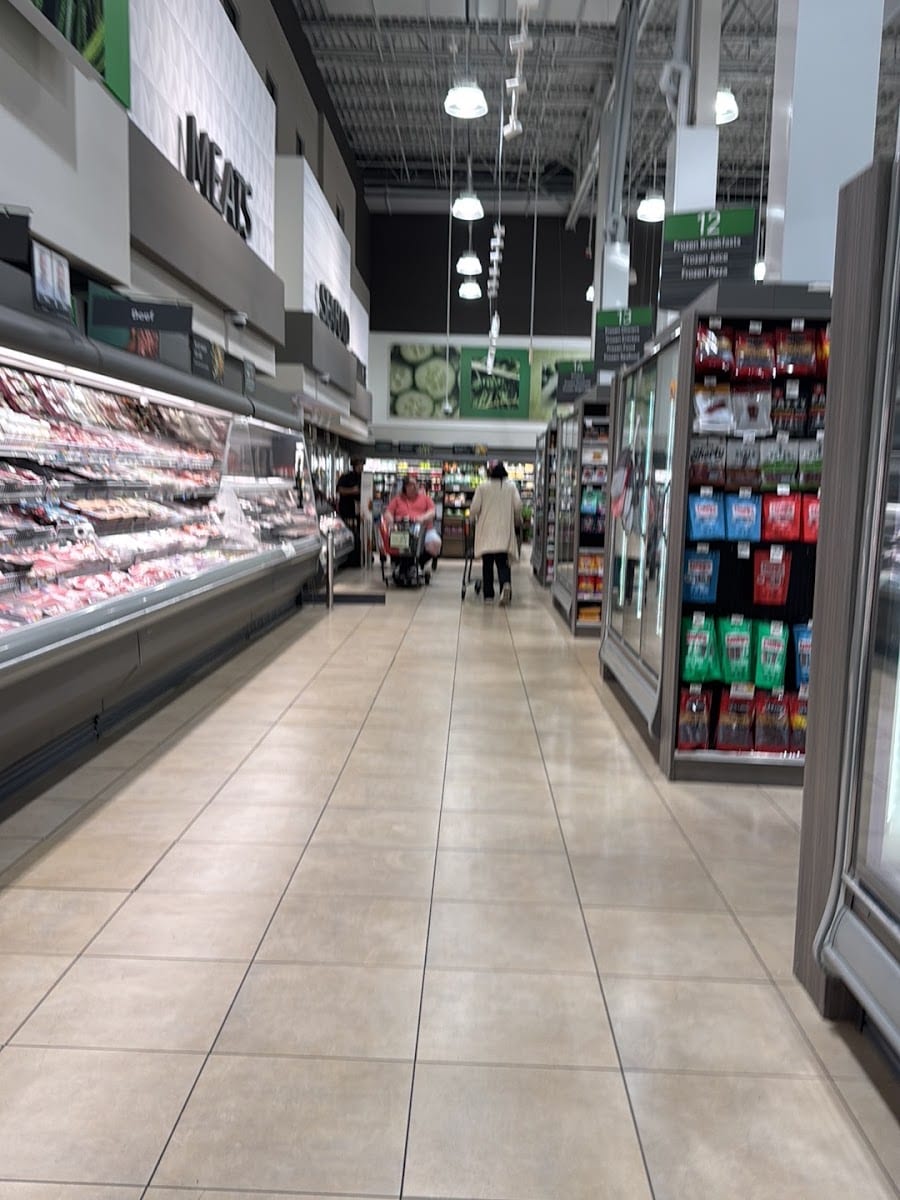 Publix Super Market at Broadway Promenade