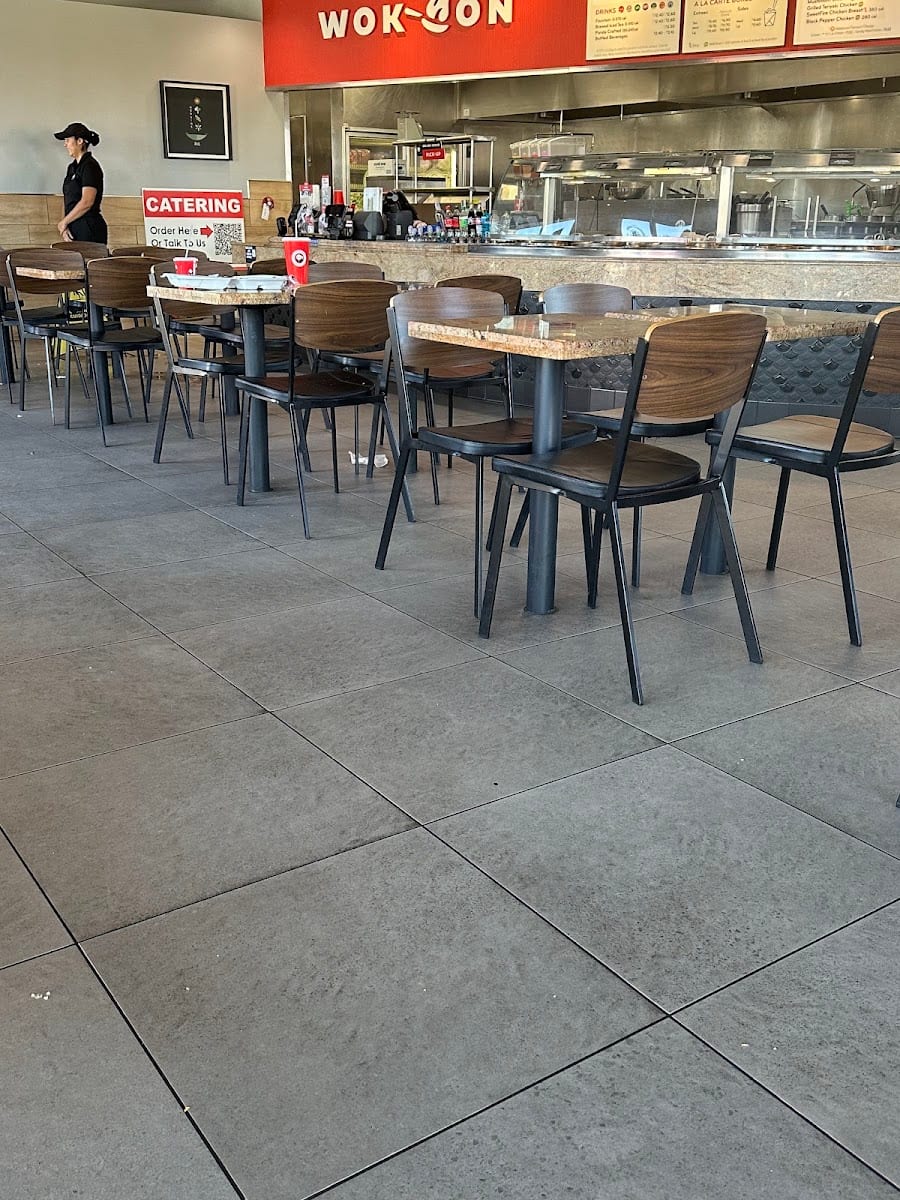 Panda Express, photo 2