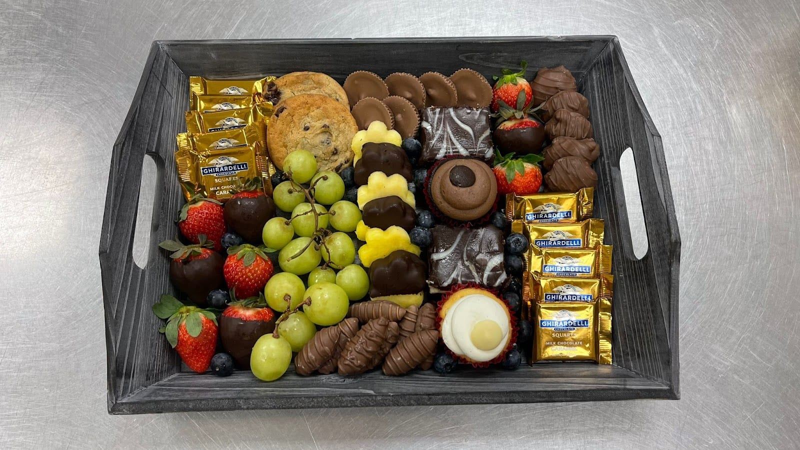 Edible Arrangements, photo 4