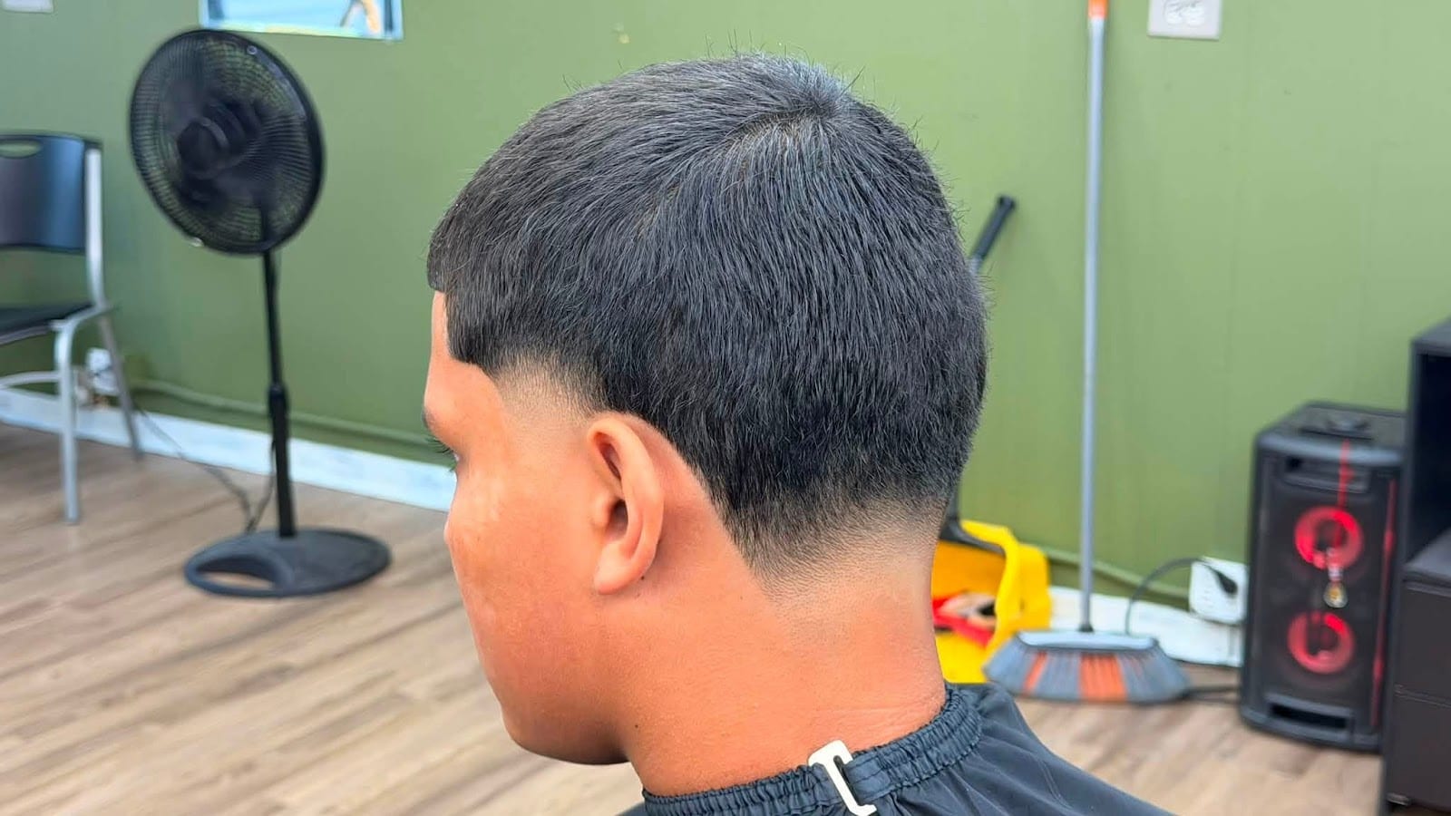 Celebrity Barbershop, photo 3