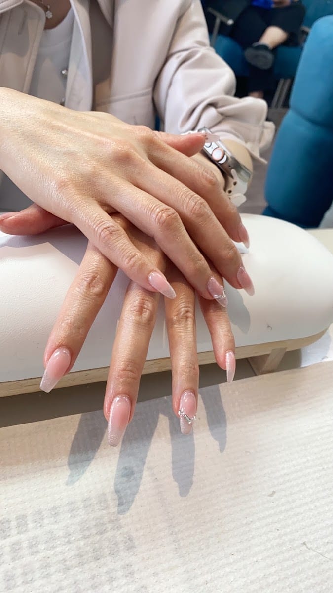 Melody Nails