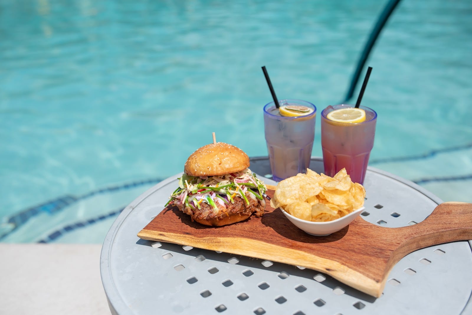 OH Pool Bar + Cabanas, photo 2