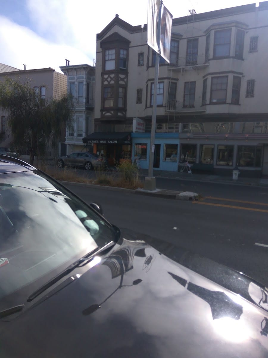 Victor's Hair Salon, photo 2