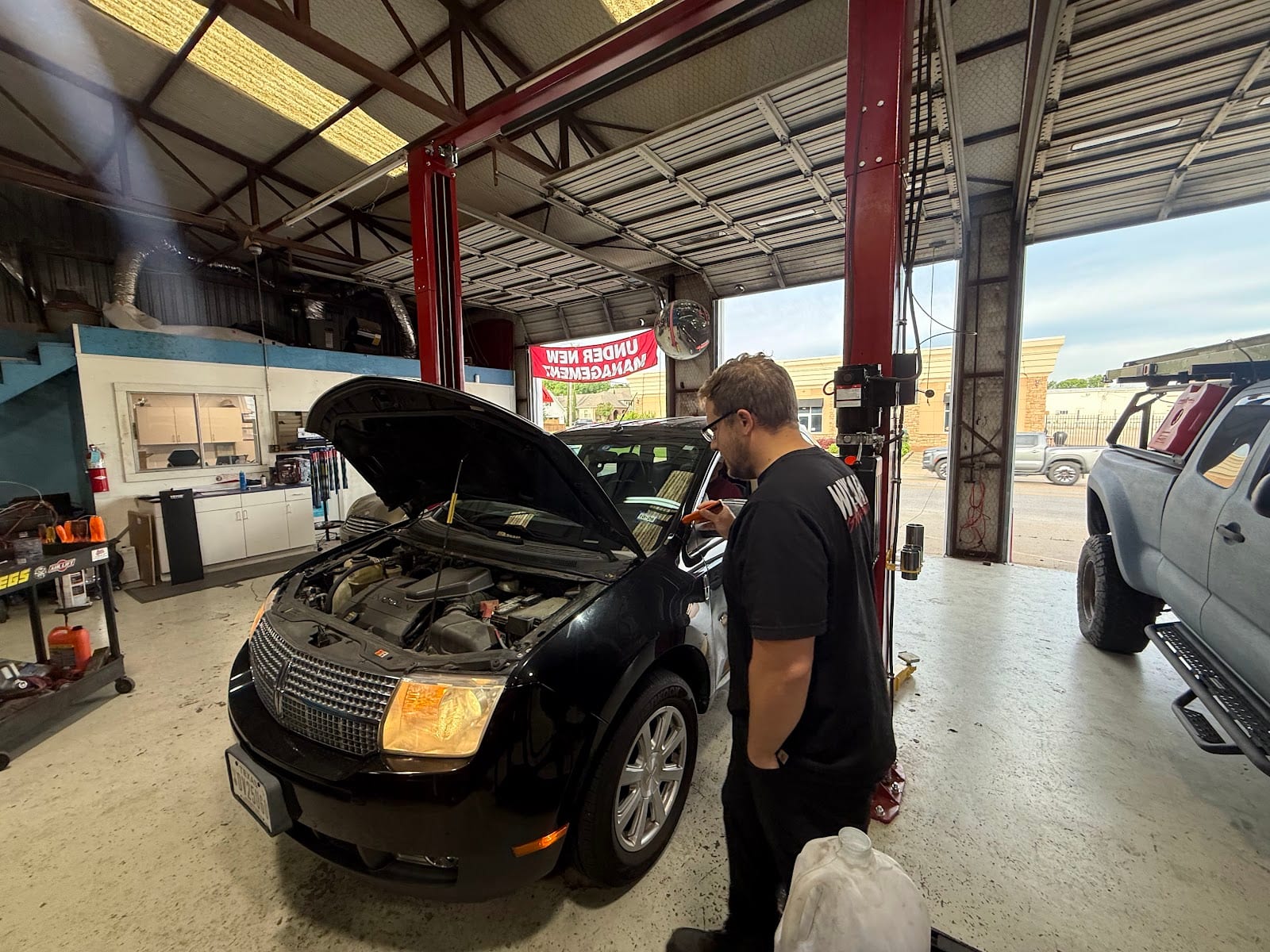 Willard Automotive, photo 4