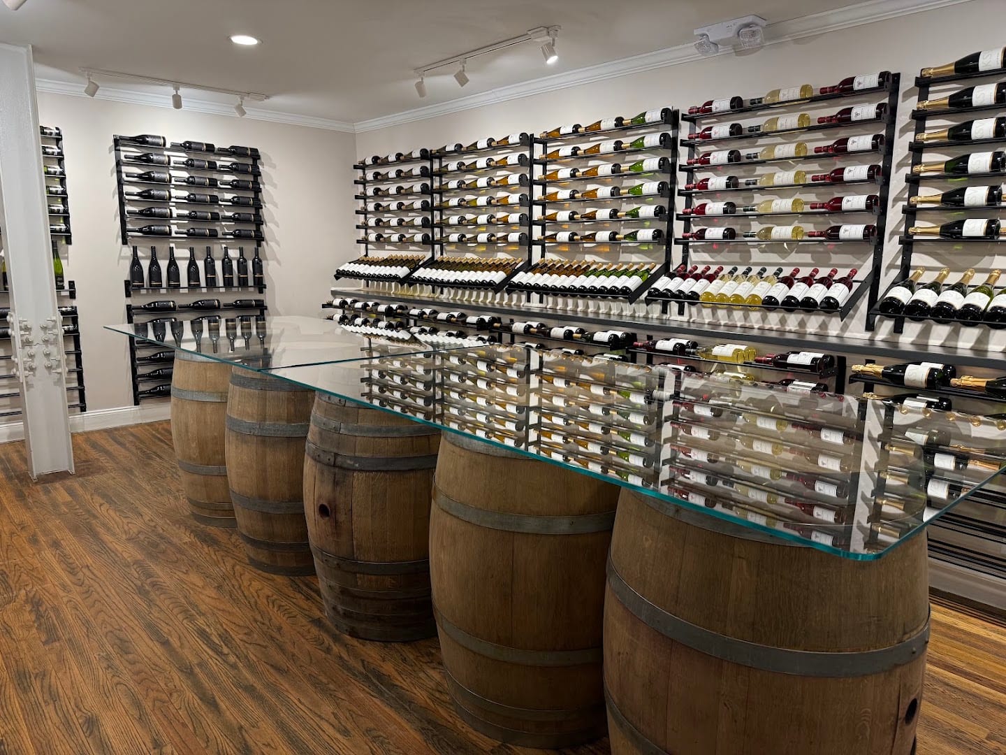 Keuka Spring Vineyards Saratoga Springs, photo 4