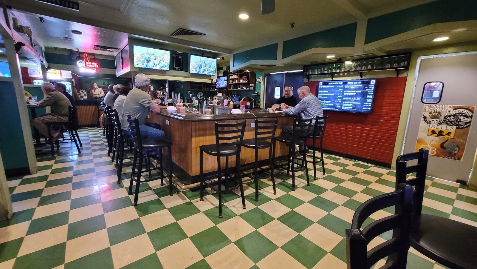 Black Dog Pub