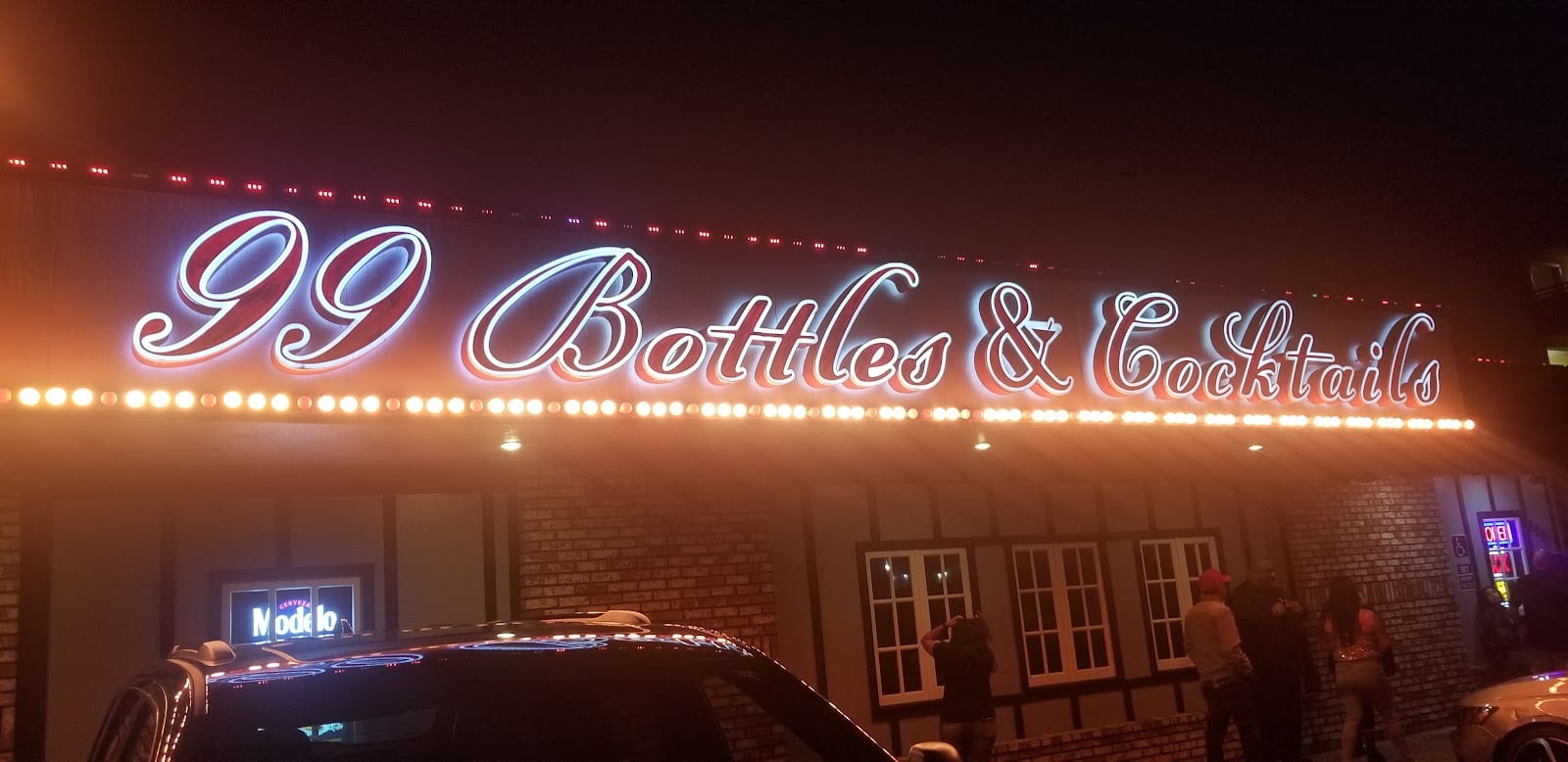 99 Bottles & Cocktails, photo 4