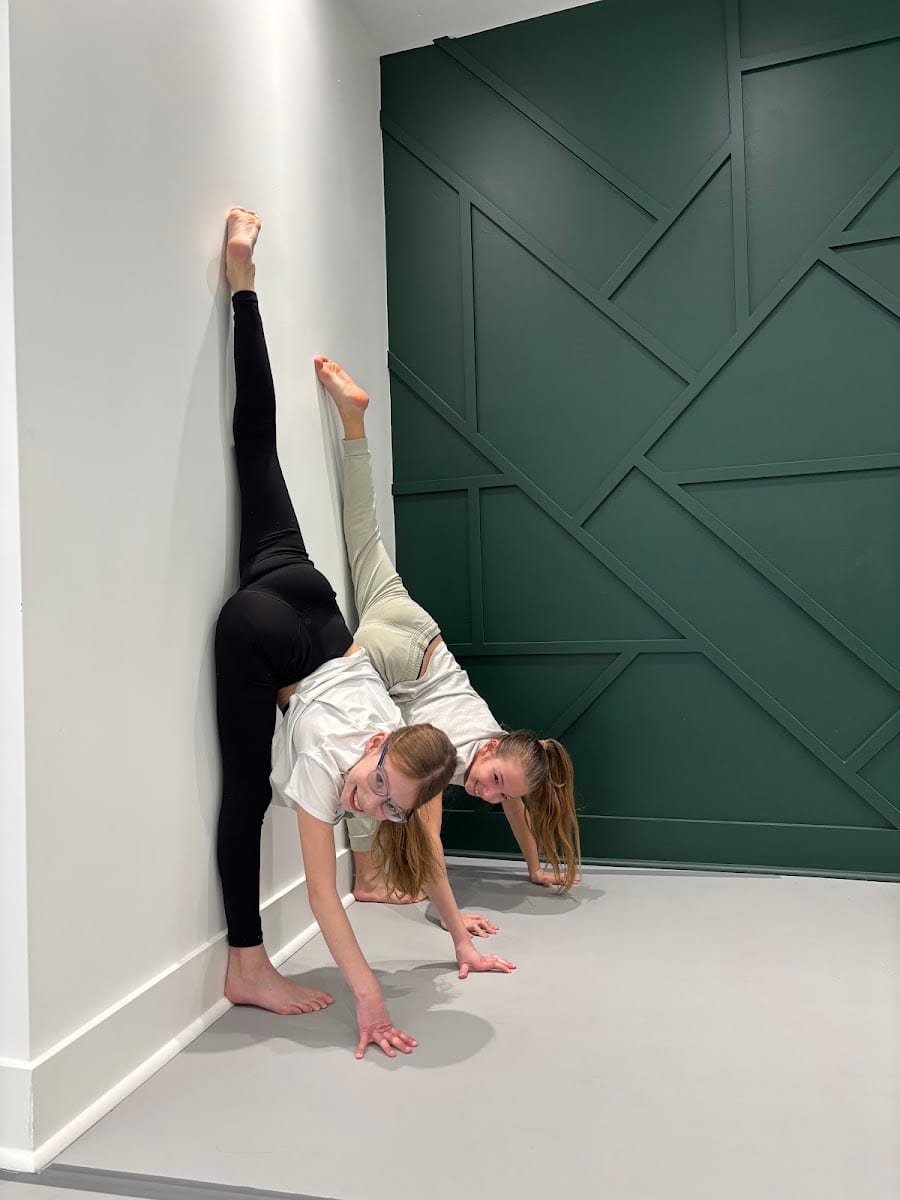 Studio 28 Dance Corp