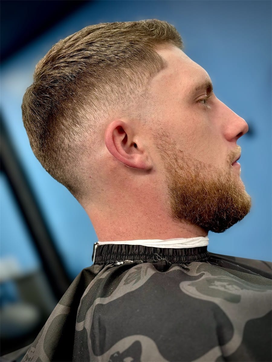 Blurry City Barbershop, photo 4