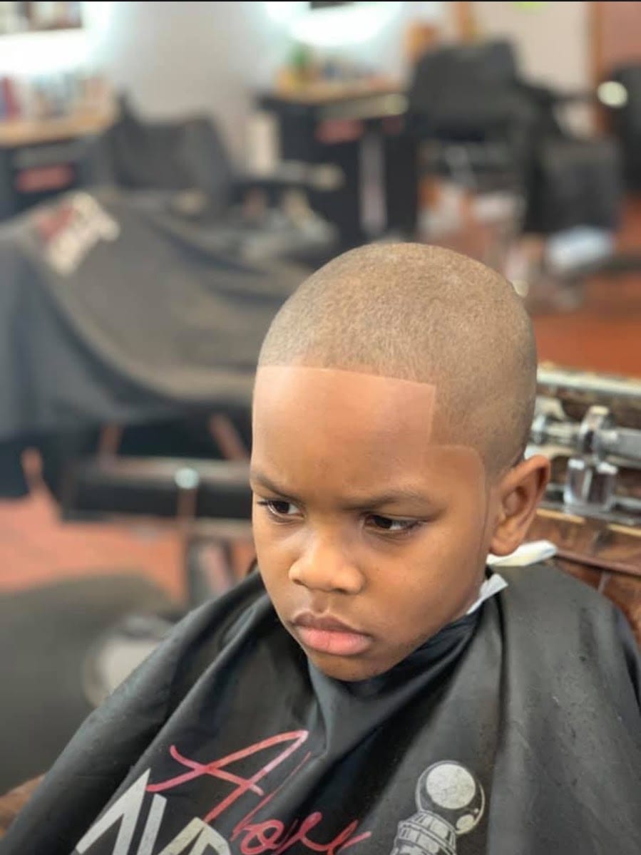 Above Average Barber Shop, photo 3