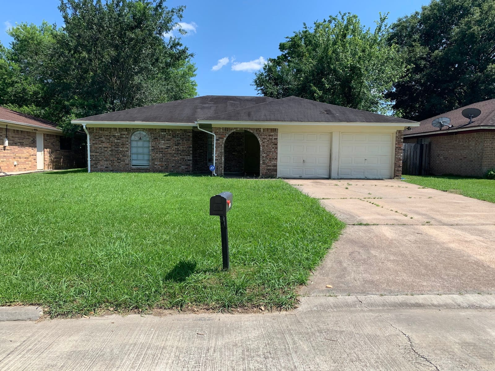 Ashley Hurlburt | Beaumont TX Realtor – RE/MAX ONE