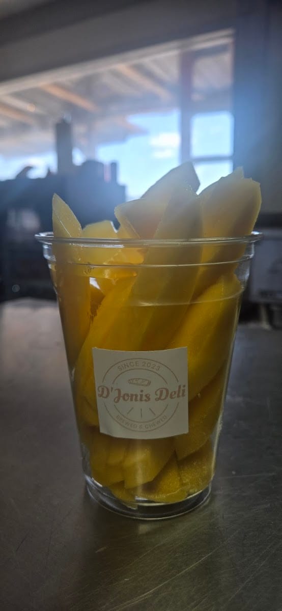 D'Jonis Deli, photo 4