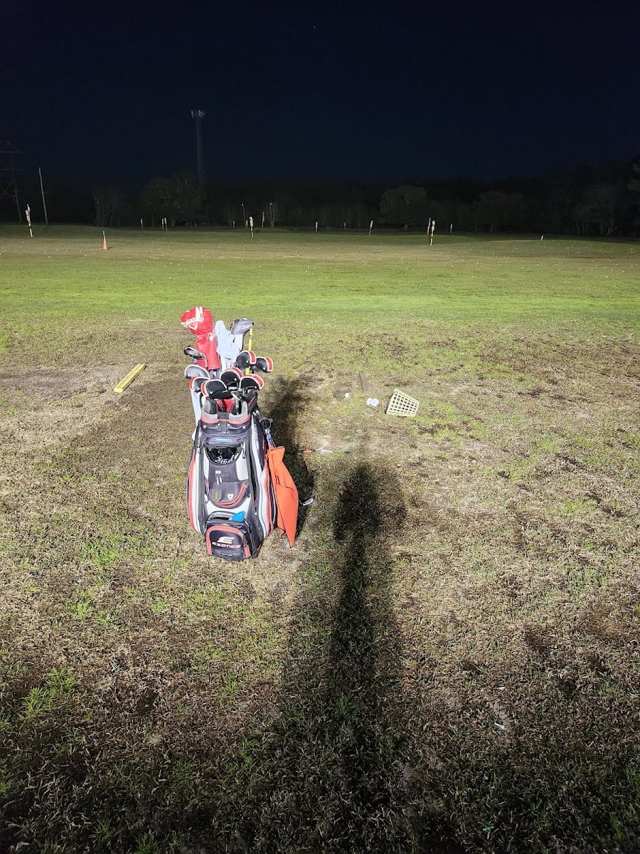 Mulligans Golf Range