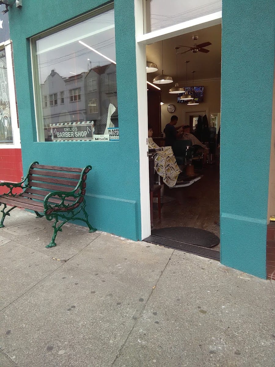 Emilio's Barbershop, photo 3