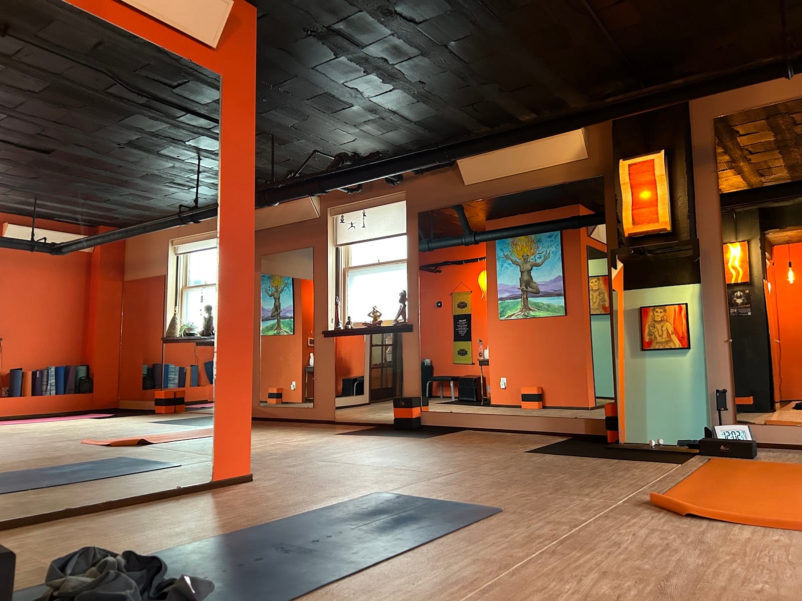 Hot Yoga Helena