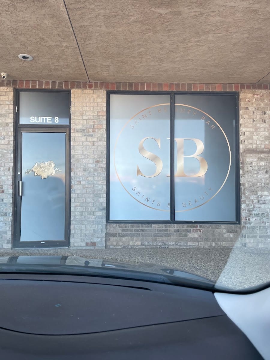 SAINT BEAUTY BAR