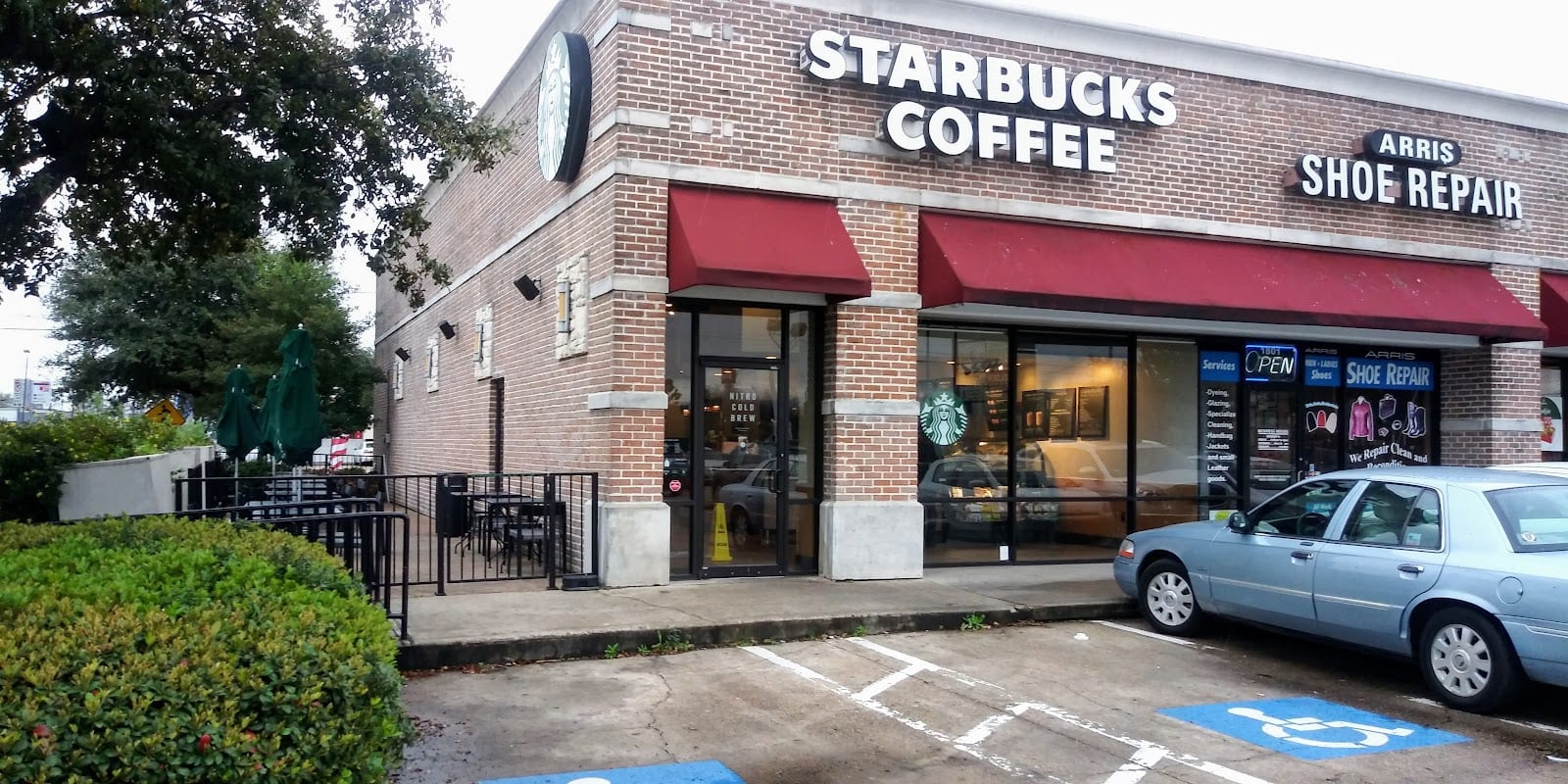 Starbucks Coffee Company, photo 2
