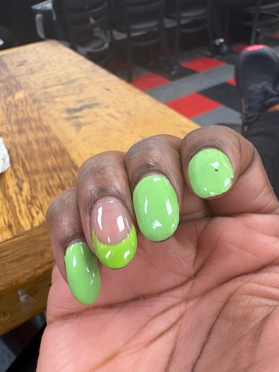 Sky nails and salon, photo 2