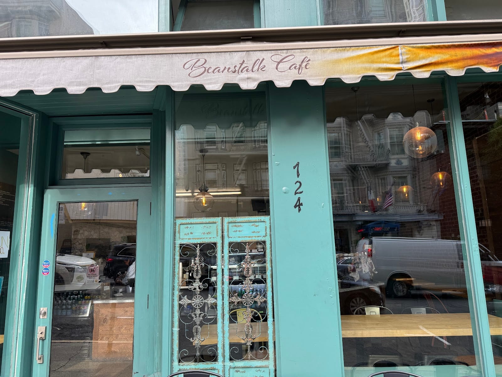 BeanStalk Cafe