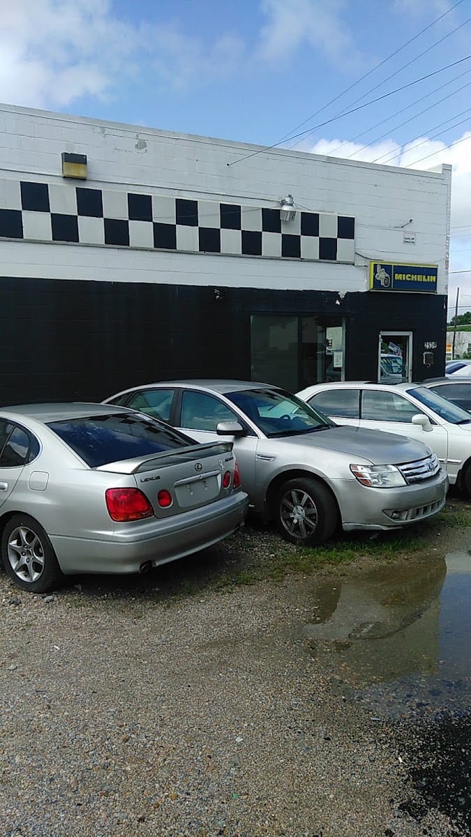Hampton Auto & Truck (Repair Shop), photo 3