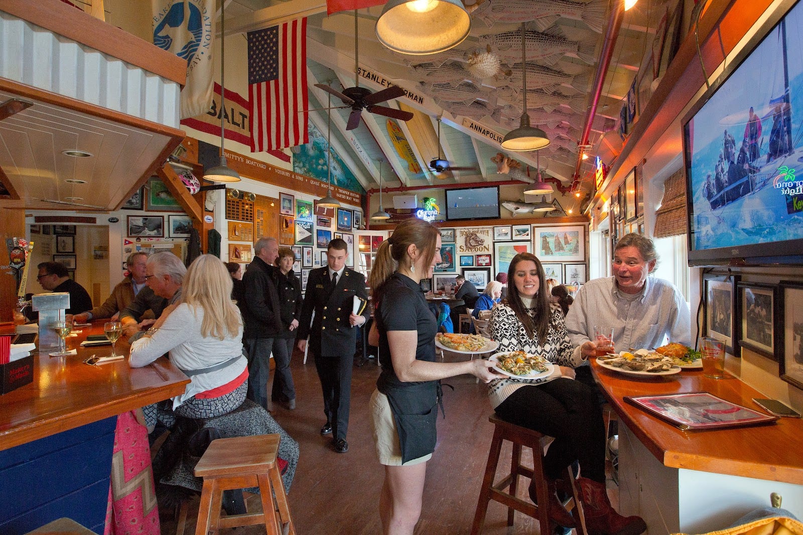 Boatyard Bar & Grill, photo 2
