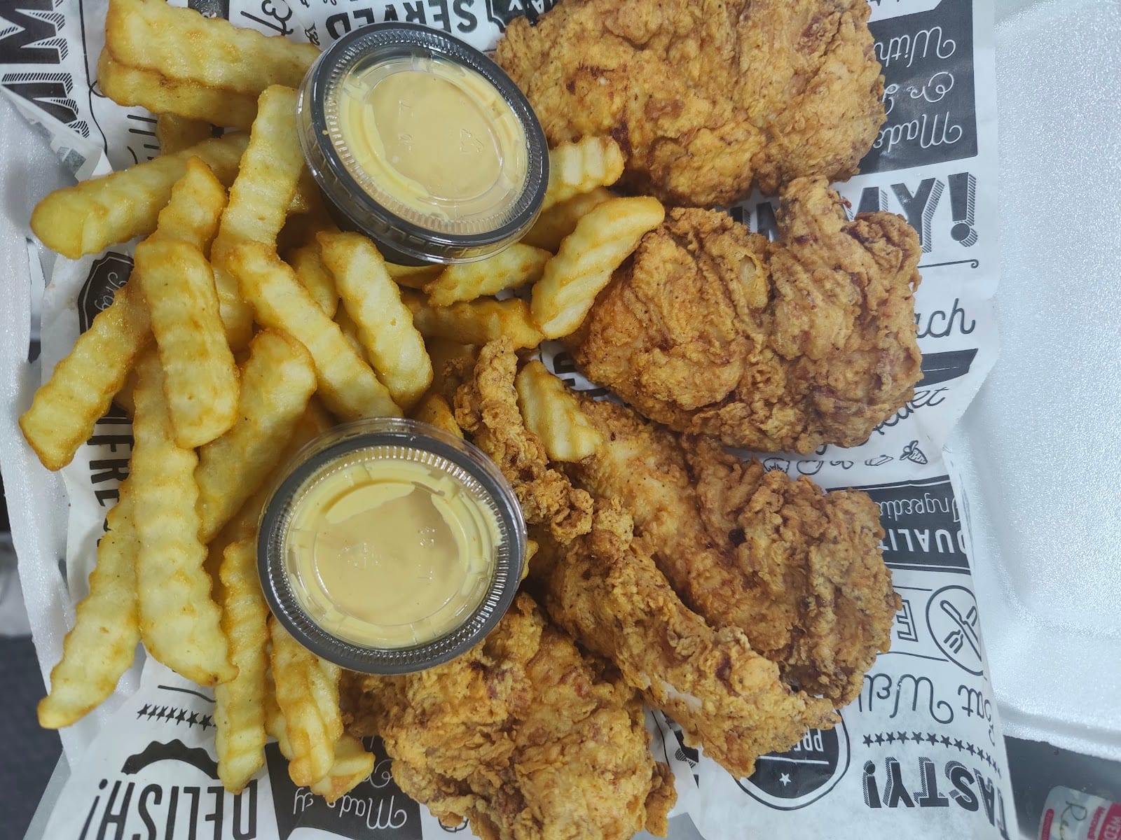 Cluck & Curry Frisco, photo 2