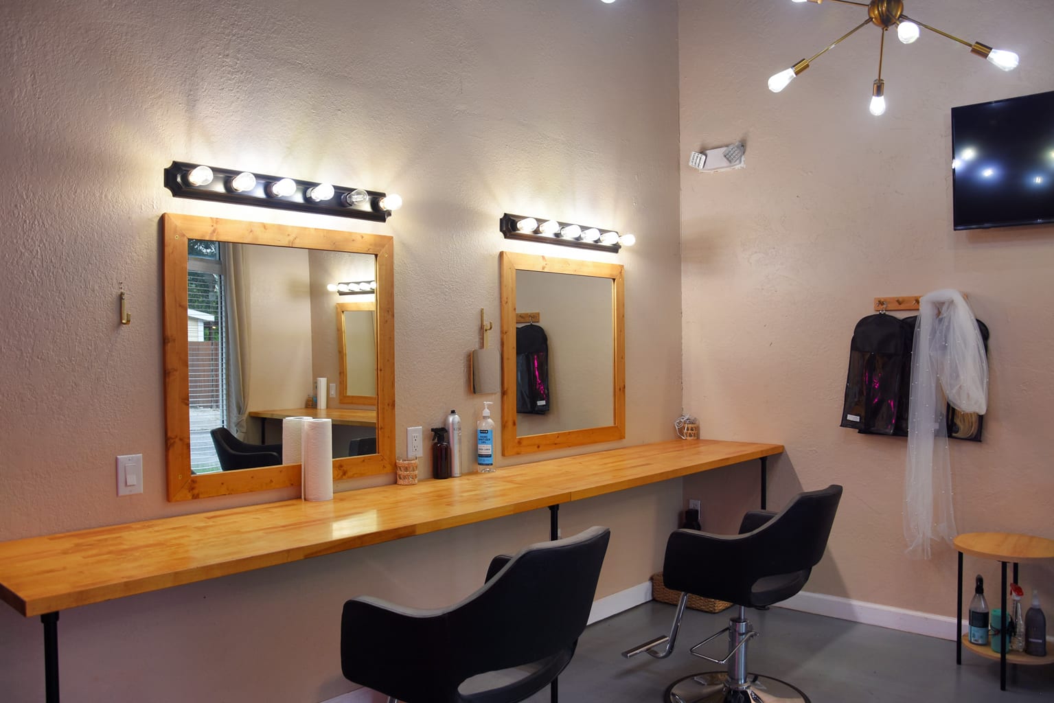 Femme Akoi Beauty Studio Tampa, photo 4