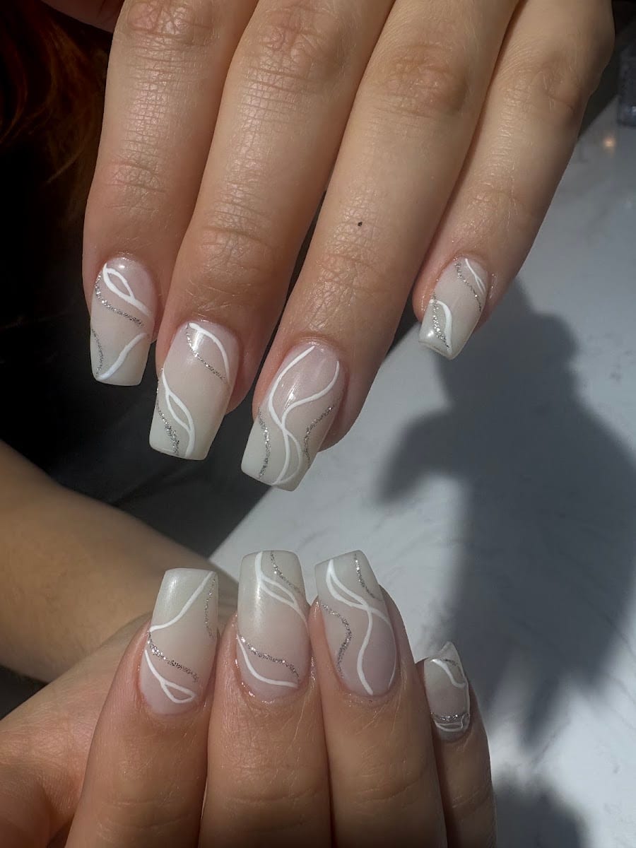 Elegant Nails, photo 4