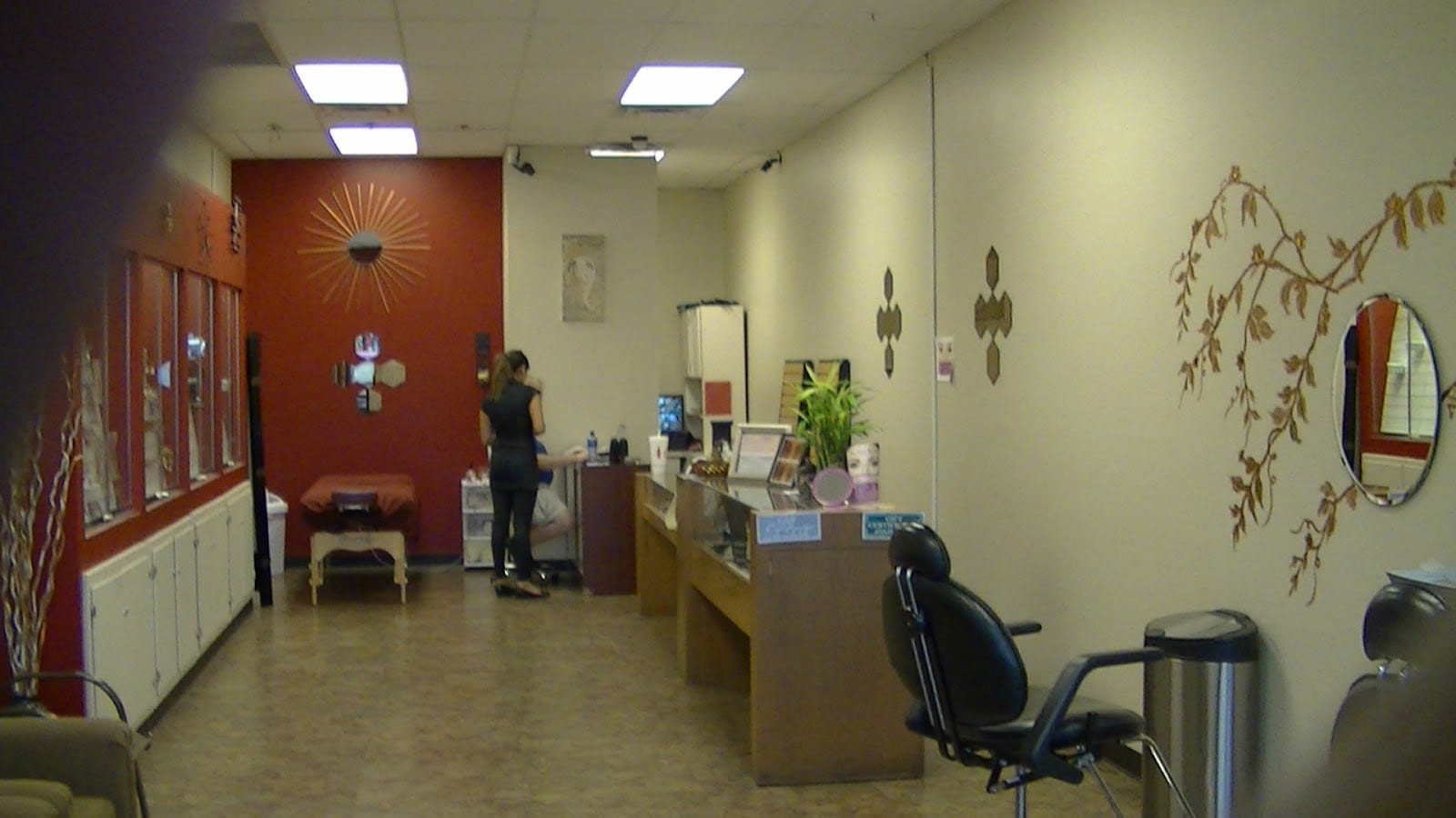 Asian Eyebrow Threading, photo 3