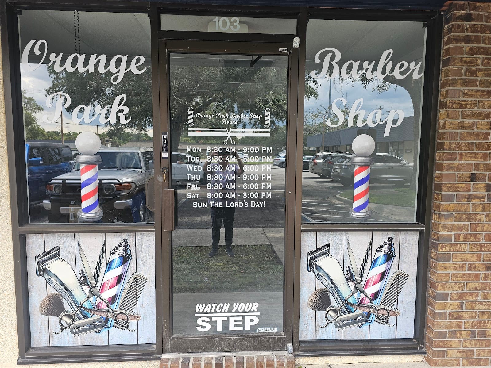 ORANGE PARK BARBER SHOP