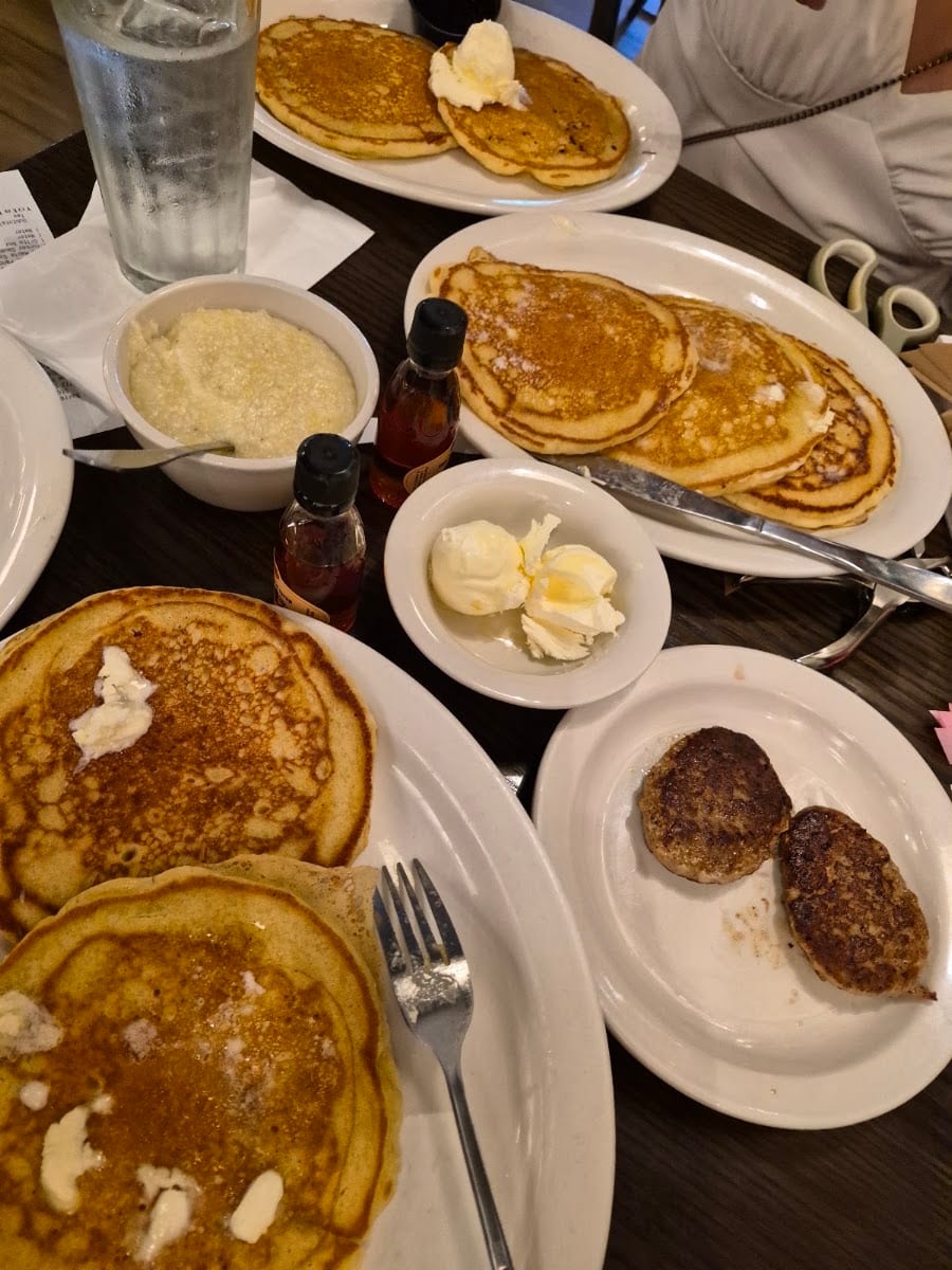 Cracker Barrel Old Country Store, photo 4