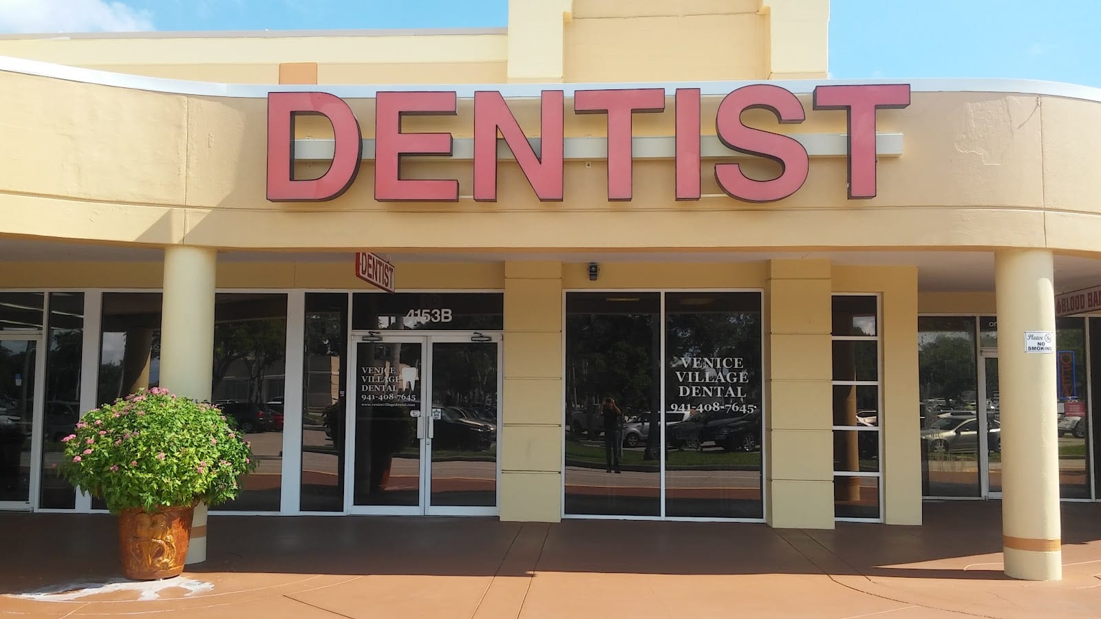 VENICE VILLAGE DENTAL