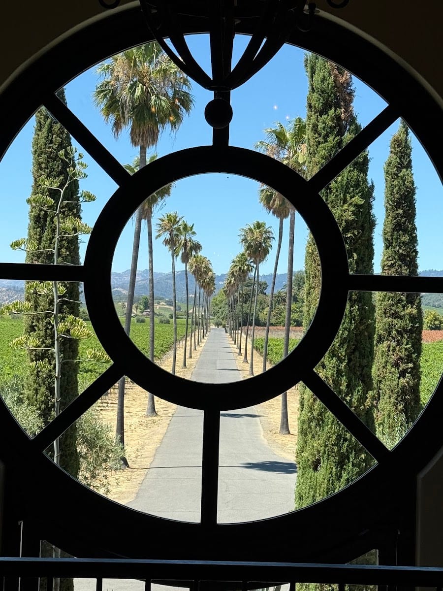 Round Pond Estate Winery
