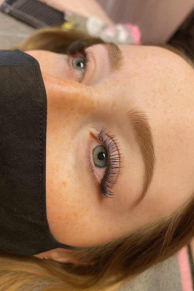 The Lash Cure, photo 3