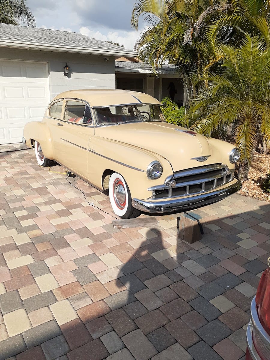Colors in Motion Auto Body and custom paint, photo 2