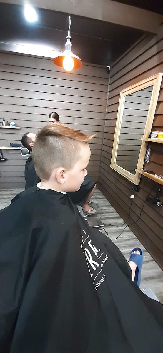Alpha Cuts Mackay, photo 4