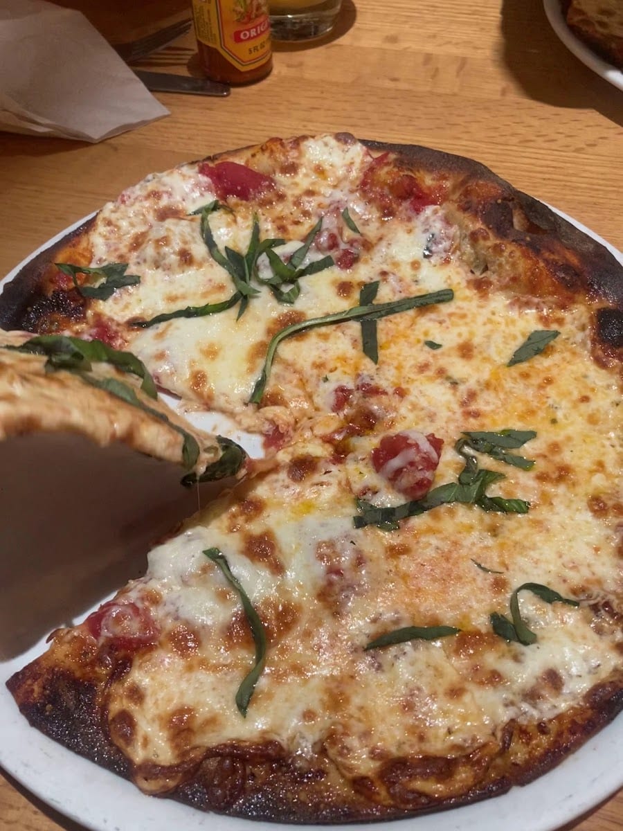 California Pizza Kitchen, photo 3