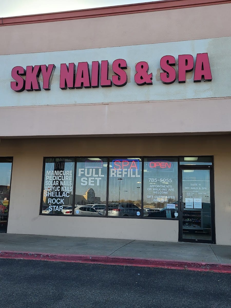 Sky Nails & Spa