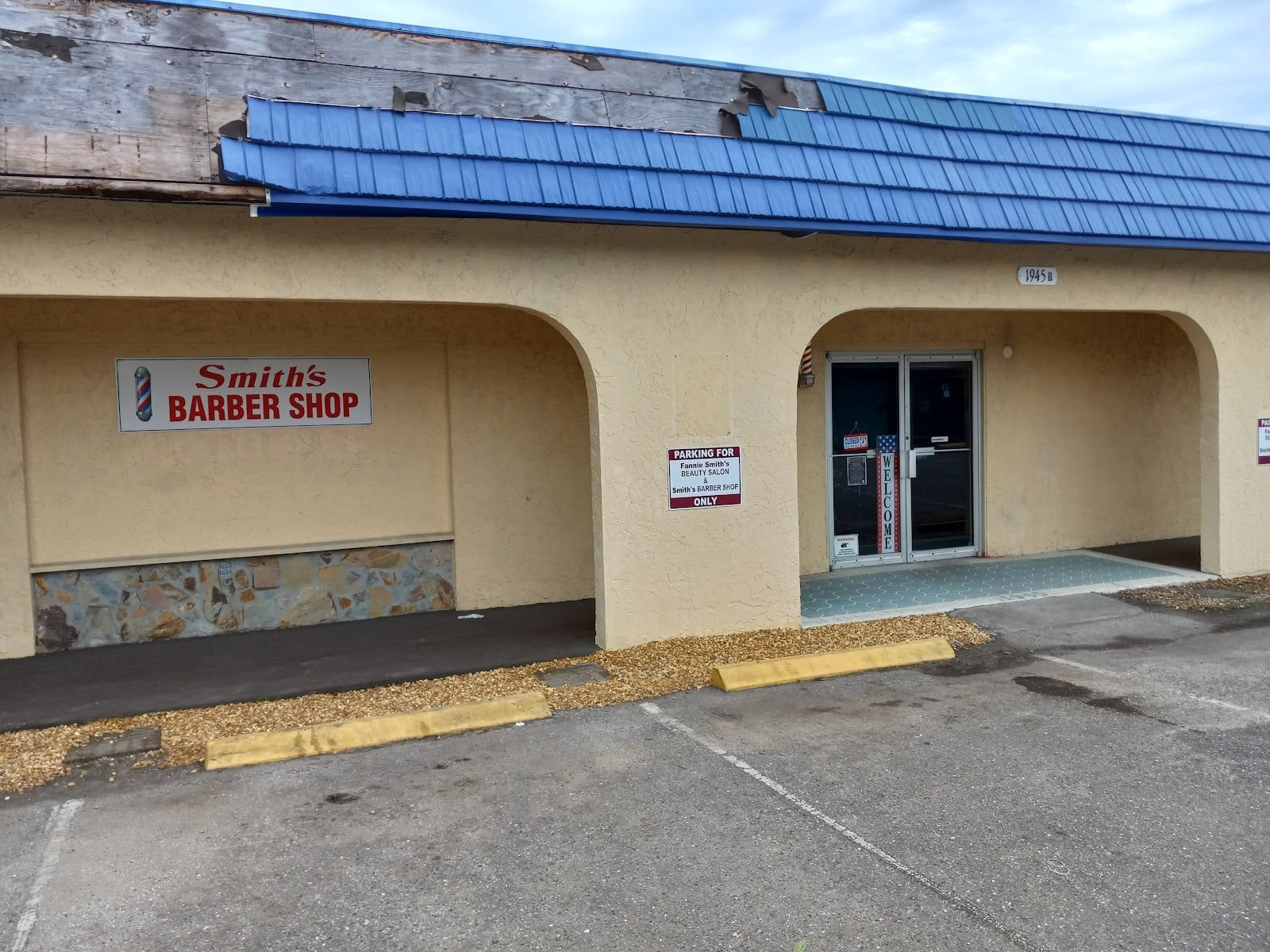 Smith's Barber Shop
