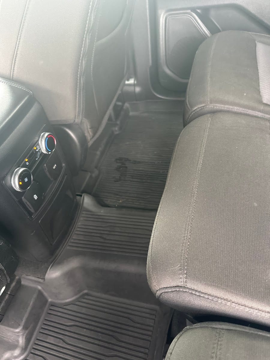 Mobil 1 Lube Shop Car Wash, photo 3