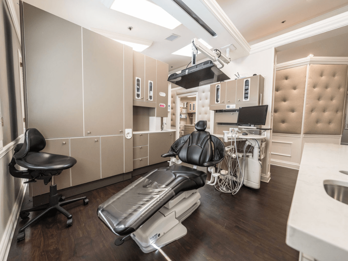 Cosmetic Dentistry of Napa: Dr. Sasha Rozenberg, photo 4
