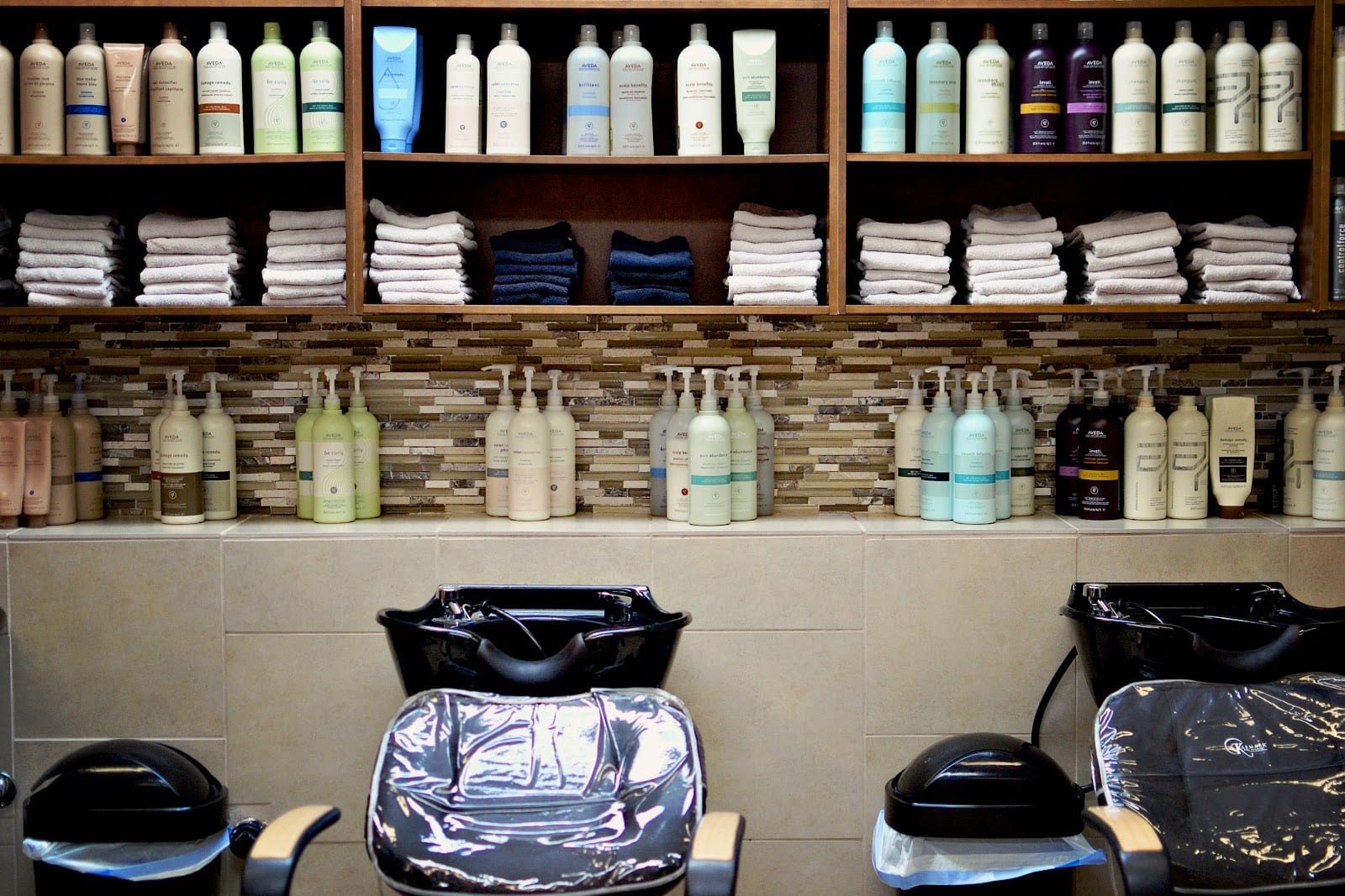 Salon Milano and Spa