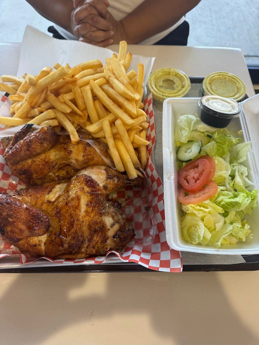 Munay Kitchen Peruvian Rotisserie Chicken & Grill, photo 4