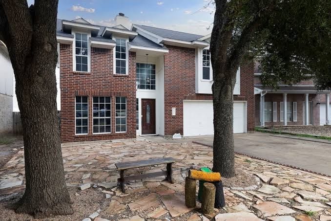 5BR Retreat: Arcade, Cowboy Pool Volleyball Oasis in Huge Backyard