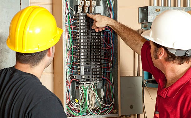 Electricians 24 Hours Canadian Electric (Contractors)